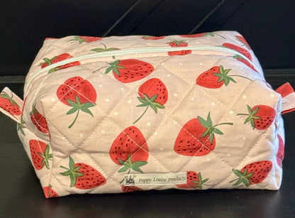 Makeup Bag - Strawberry Love